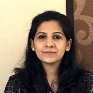 Dr. Sharina Nanda